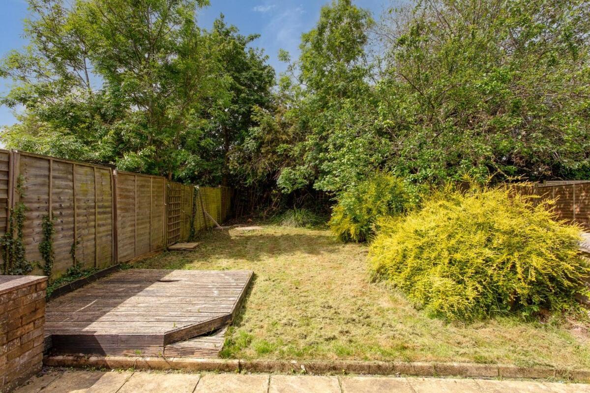 Stylish House - Excellent Location - Driveway Parking, Self-Check-In, Tvs In Bedrooms And Fast Wifi By Yoko Property Milton Keynes Exterior photo
